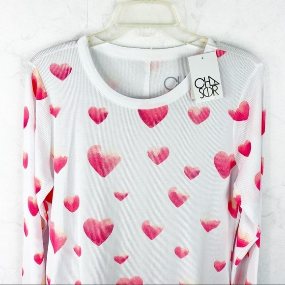 [Chaser] Thermal Long Sleeve Hearts Pullover - Picture 2 of 4